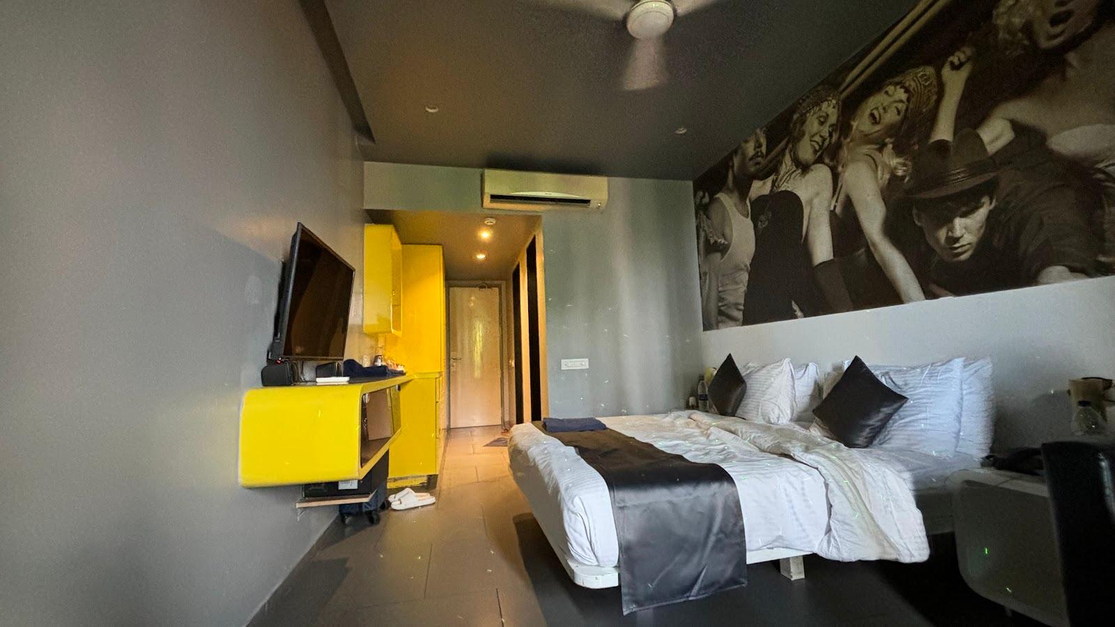 SinQ Party Hotel – photo 3