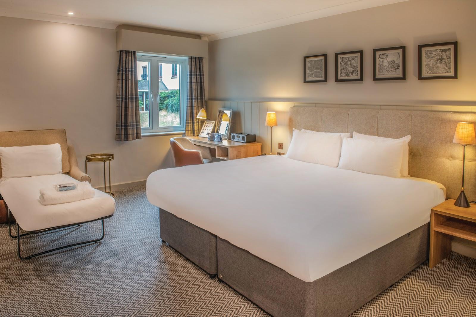 De Vere Beaumont Estate – photo 4