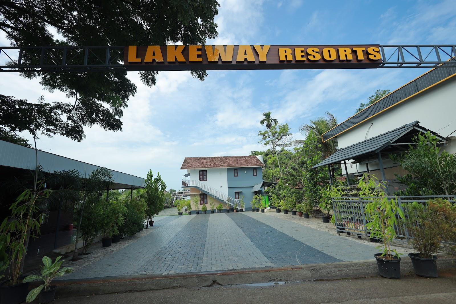 Lakeway Resorts – photo 3