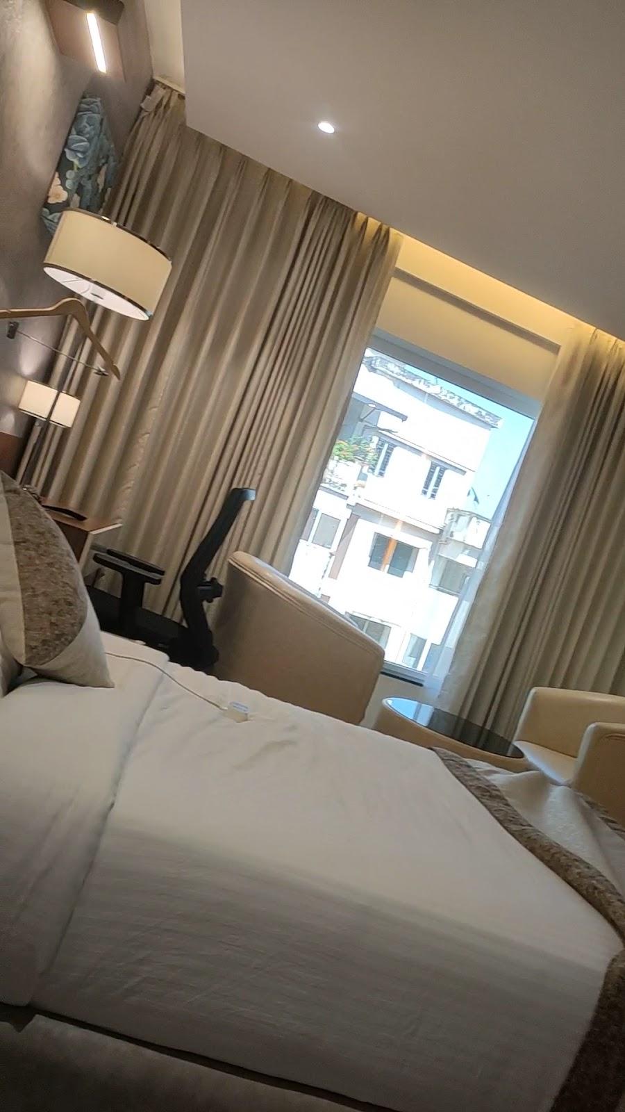 Royal Plaza Suites by RAK Rooms – photo 2