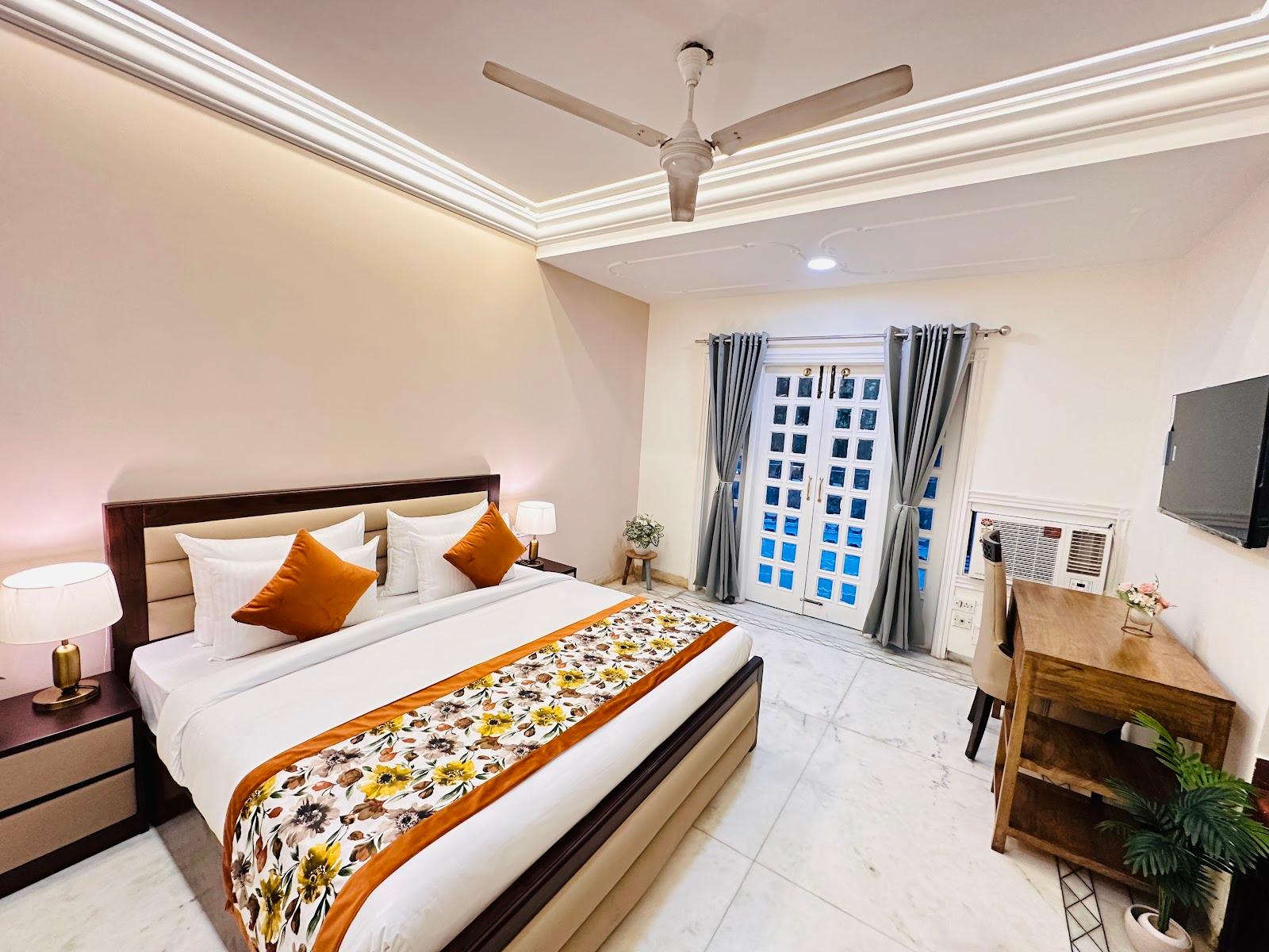 Hotel South Ex Residency – photo 4