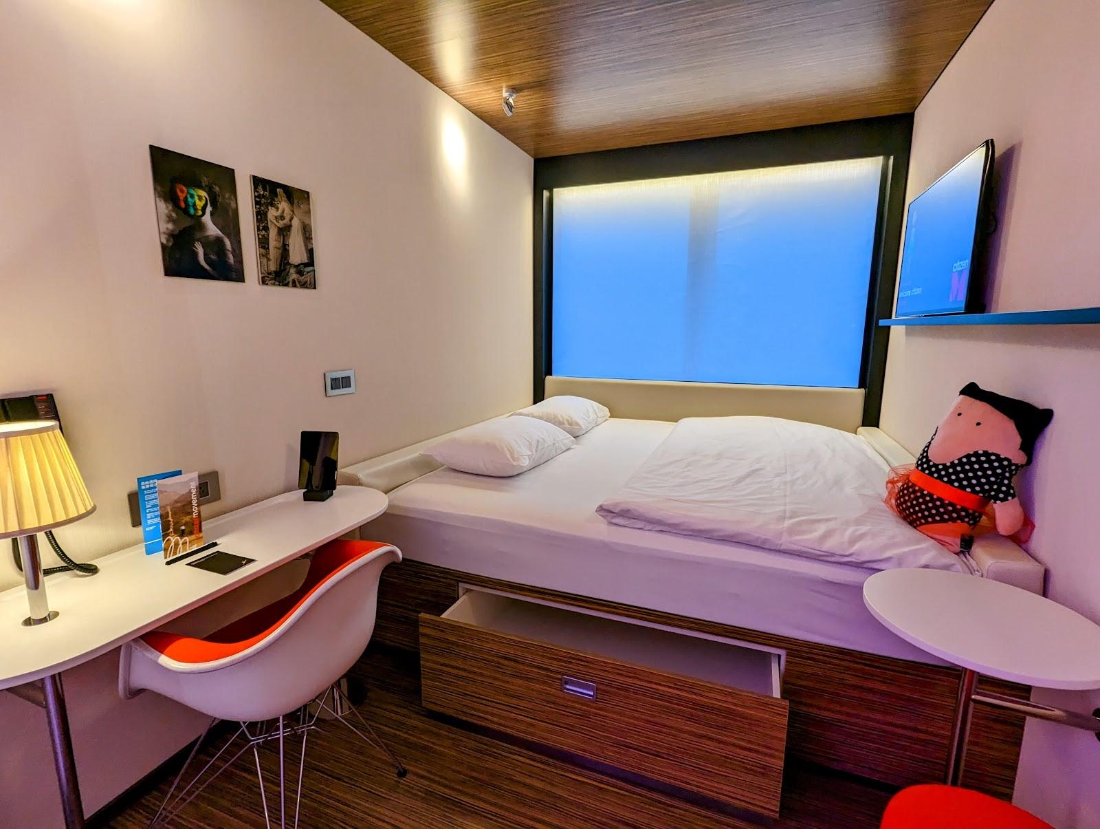 citizenM Tower of London – photo 2