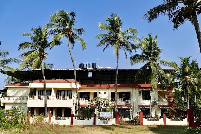 Shanu's Seaside Inn – photo 4