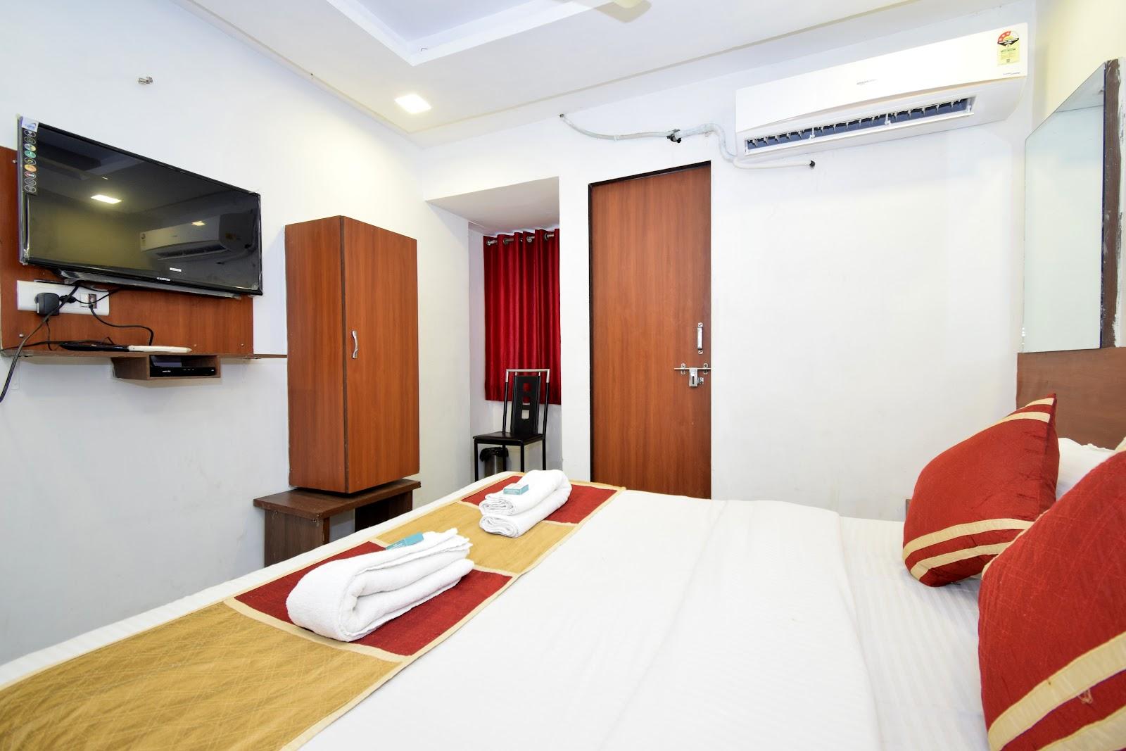Hotel Anupam, Paldi, Ahmedabad – photo 2