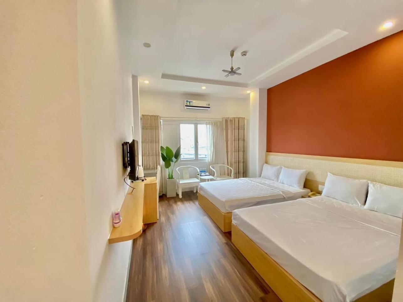 Hotel Happy – photo 1