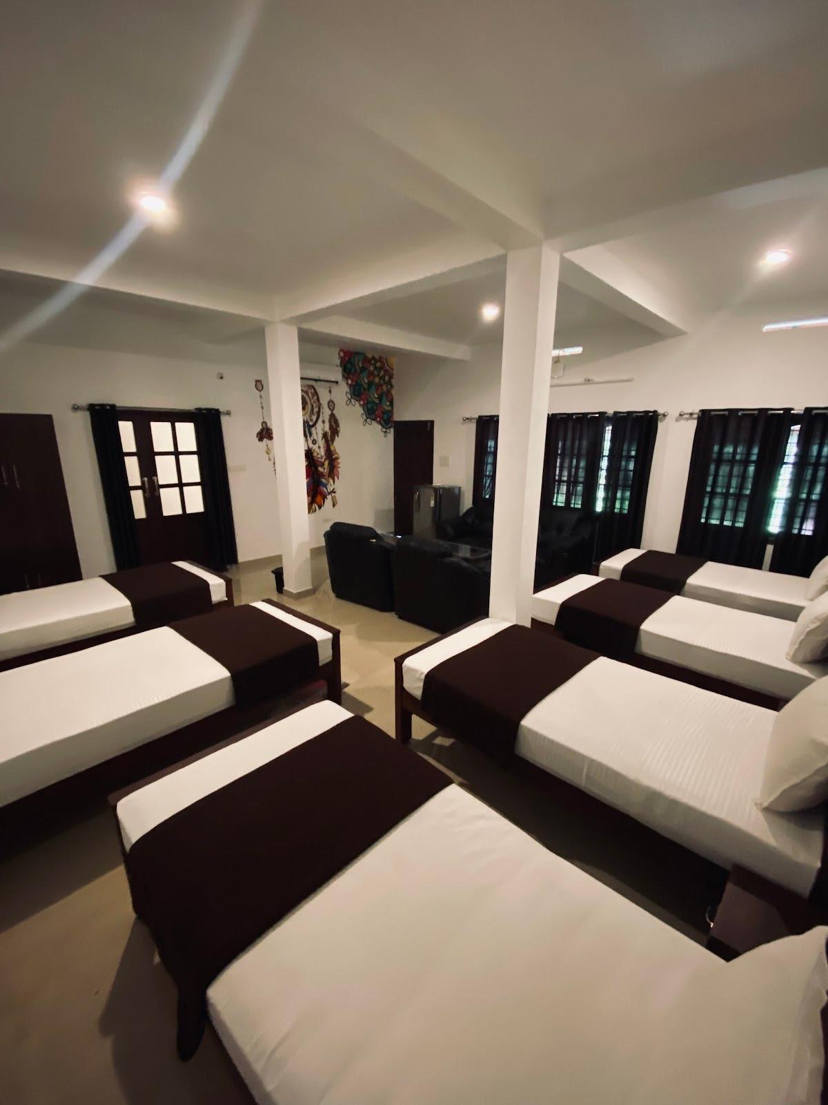 3 Hills Hostel – photo 4