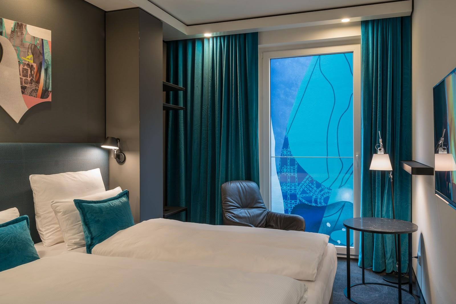 Hotel Motel One Berlin-Alexanderplatz – photo 3