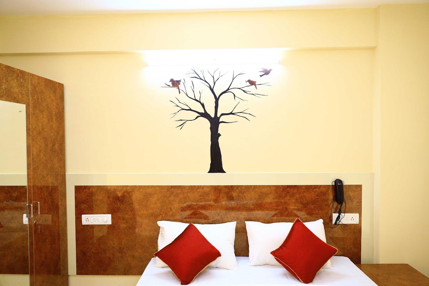 Sasthi Suites – photo 2