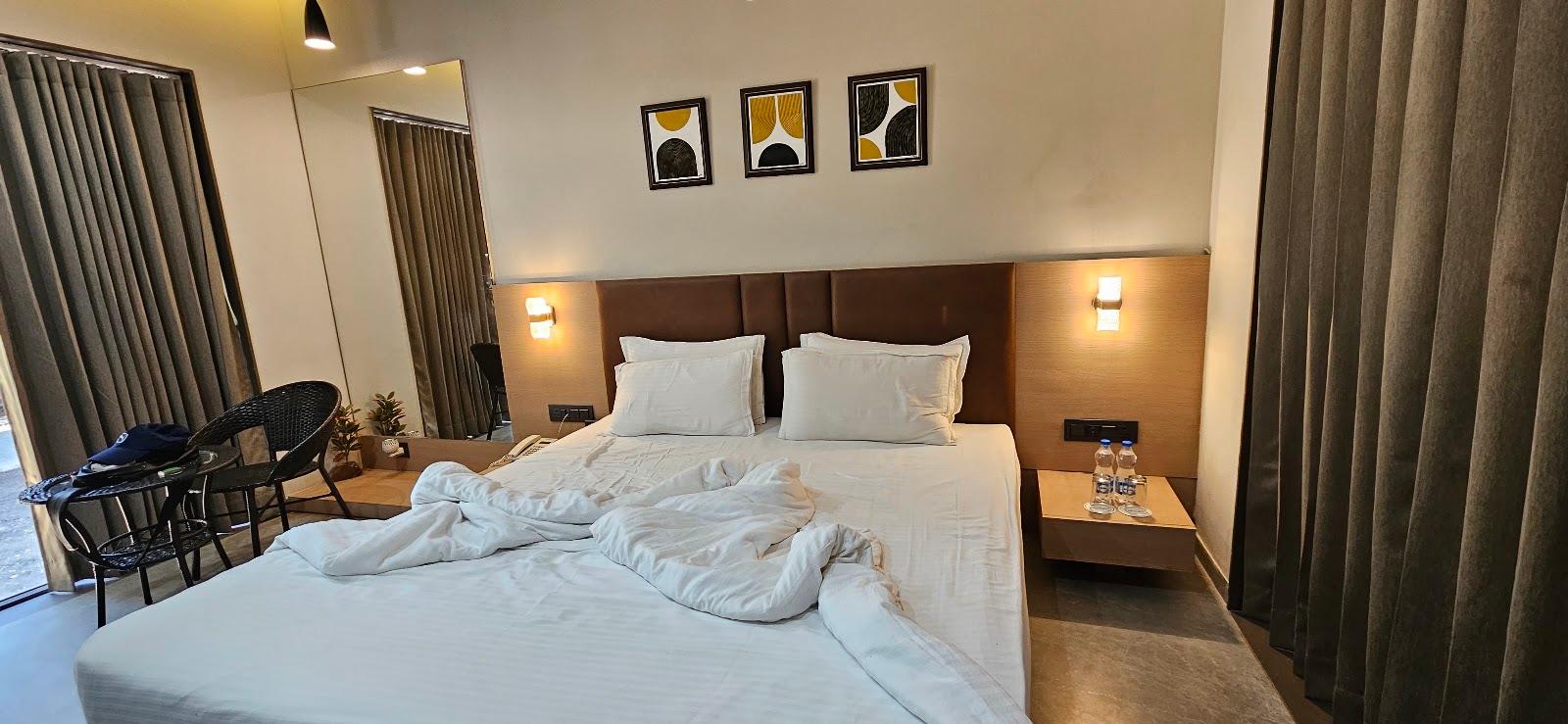 Gir Aatithya Clarks Inn – photo 2
