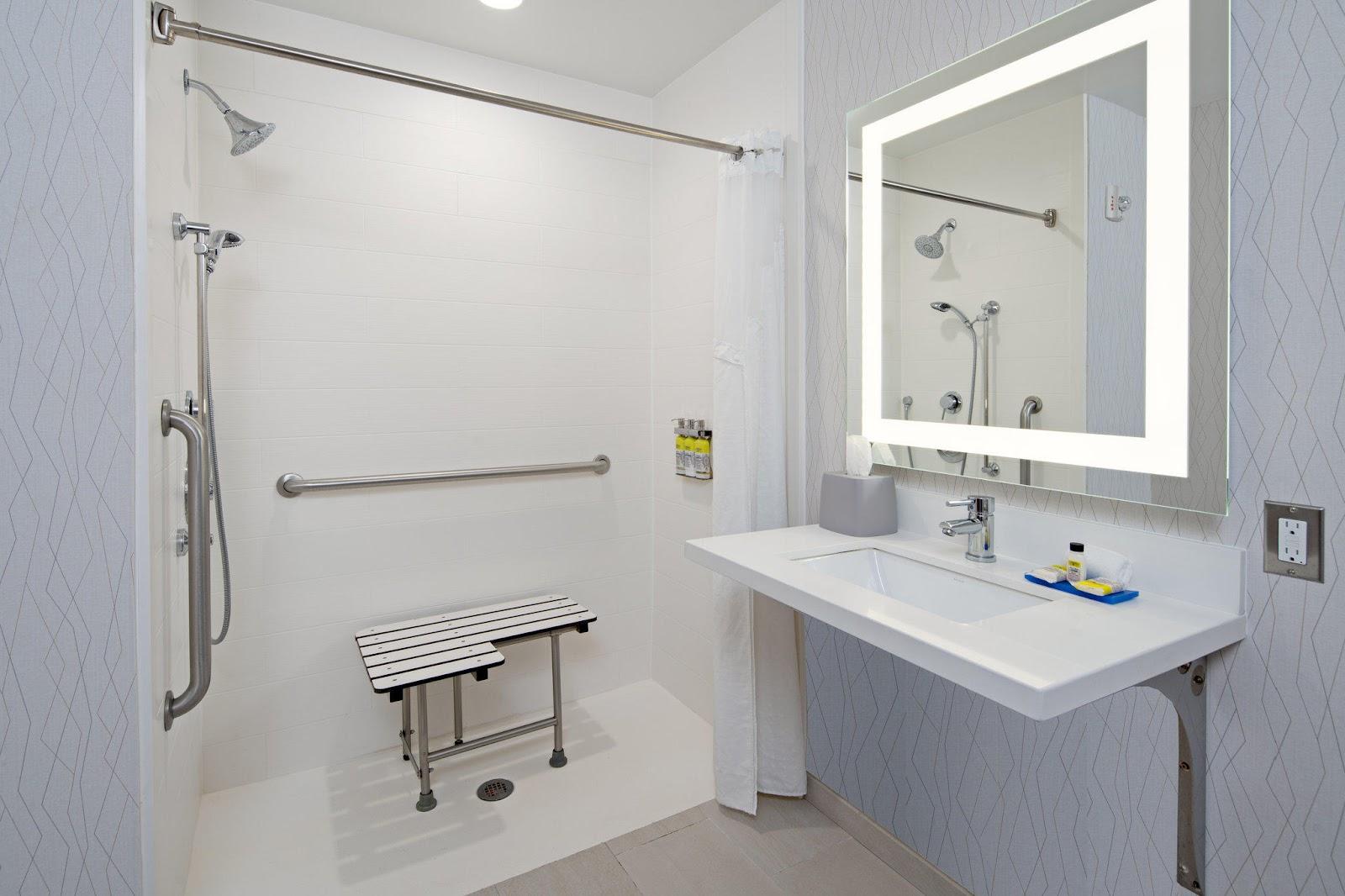 Holiday Inn Express & Suites Atascadero by IHG – photo 4