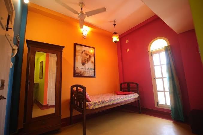 Holi-wood Guest House – photo 2