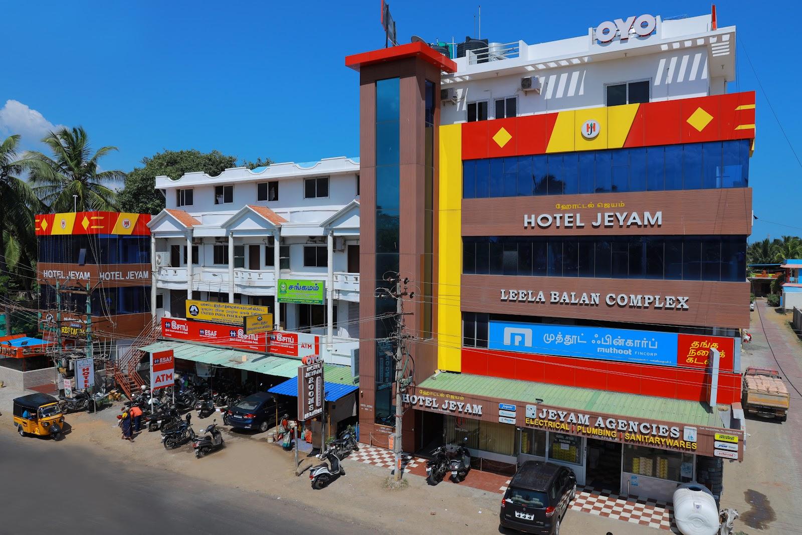 Hotel Jeyam – photo 1