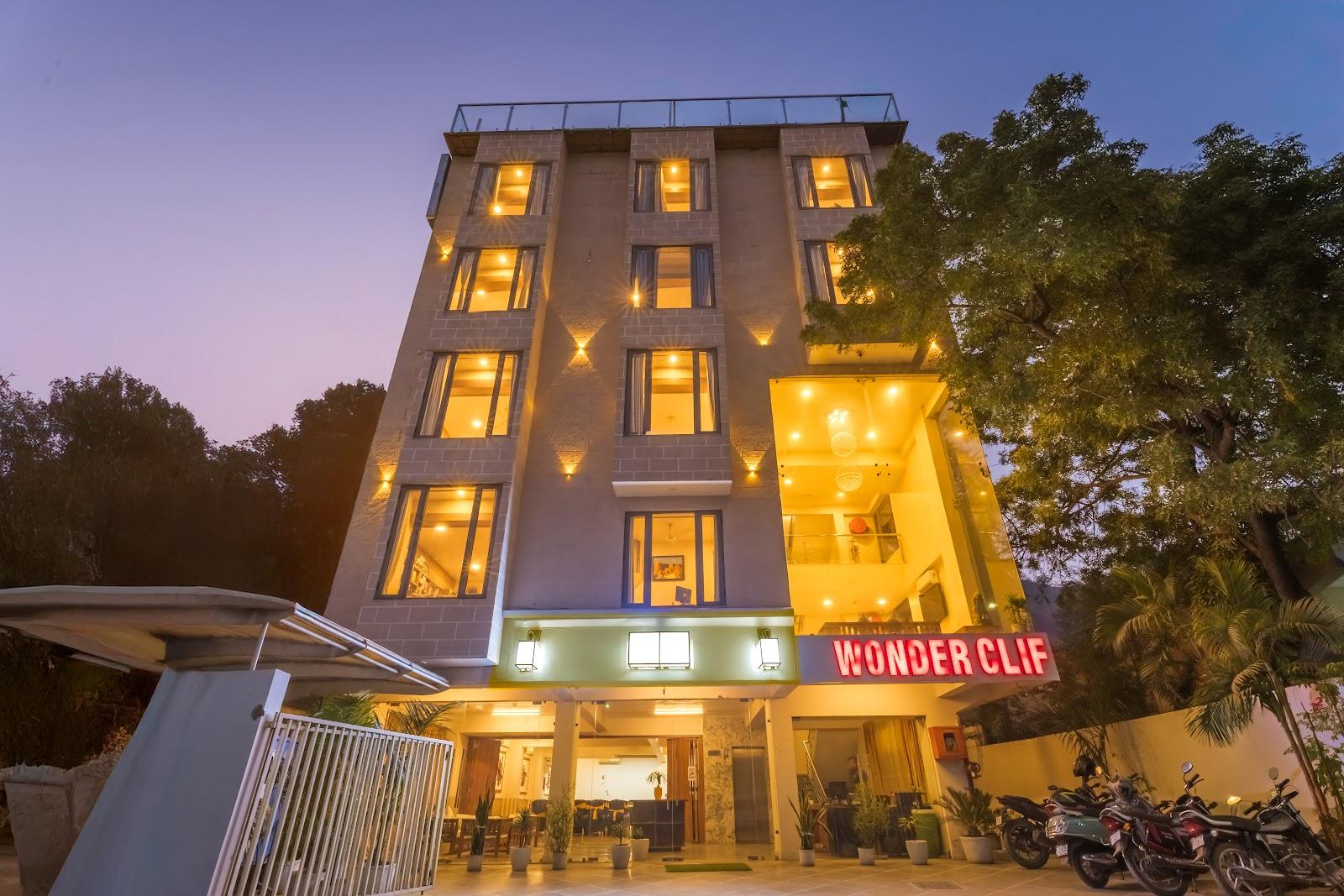 Tripli Hotels WonderCliff – photo 1