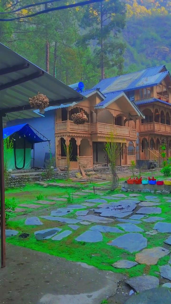 Om Himalayan Castle