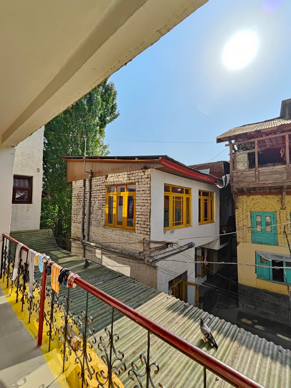 HOWRAH GUEST HOUSE – photo 1