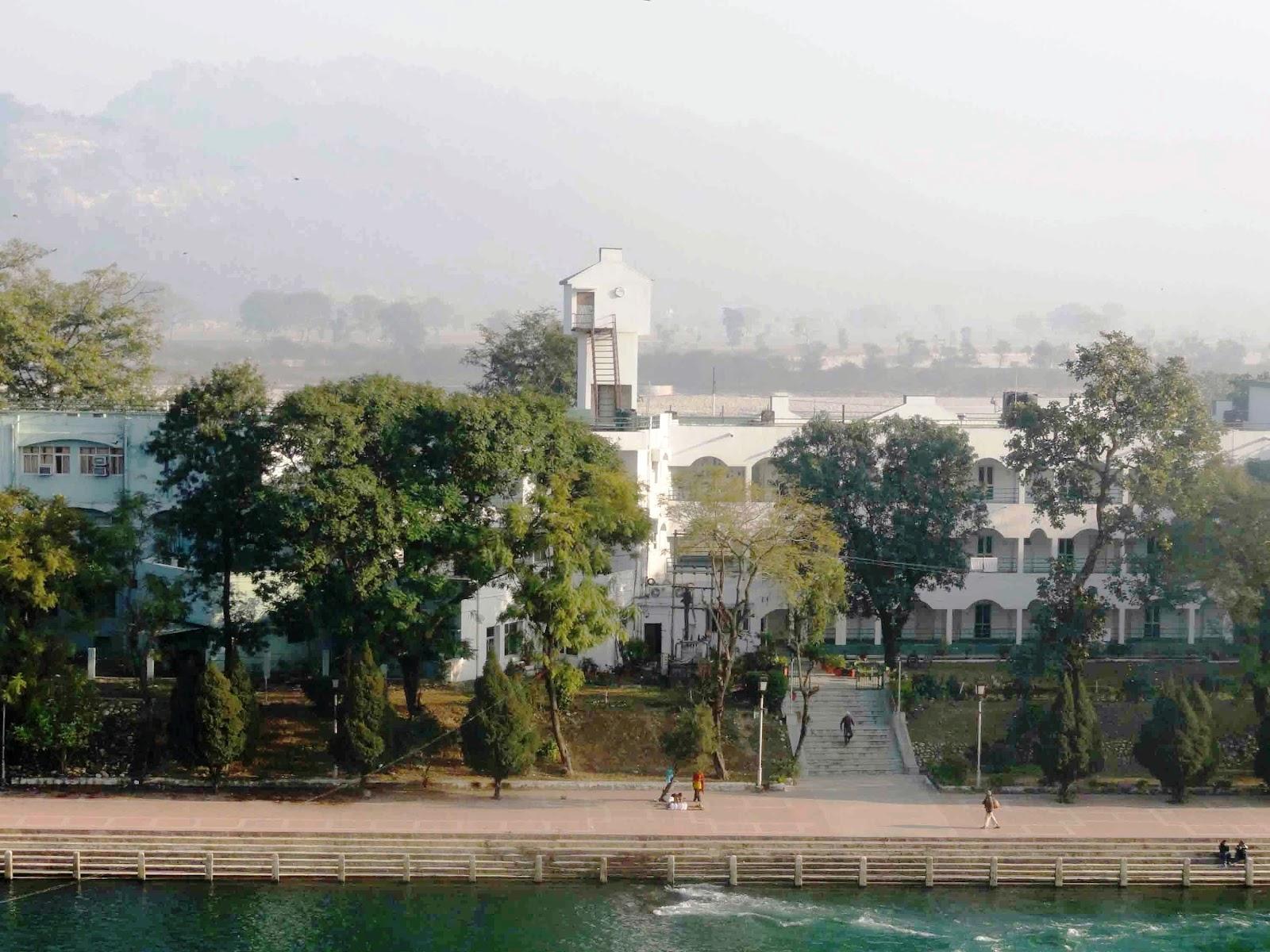 Hotel Alaknanda – photo 4
