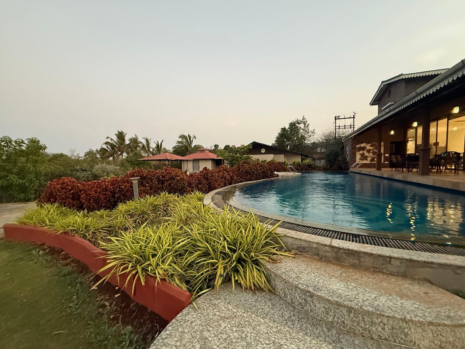 StayVista at Casa Del Verde | Luxury Villa with Private Pool in Nashik – photo 4
