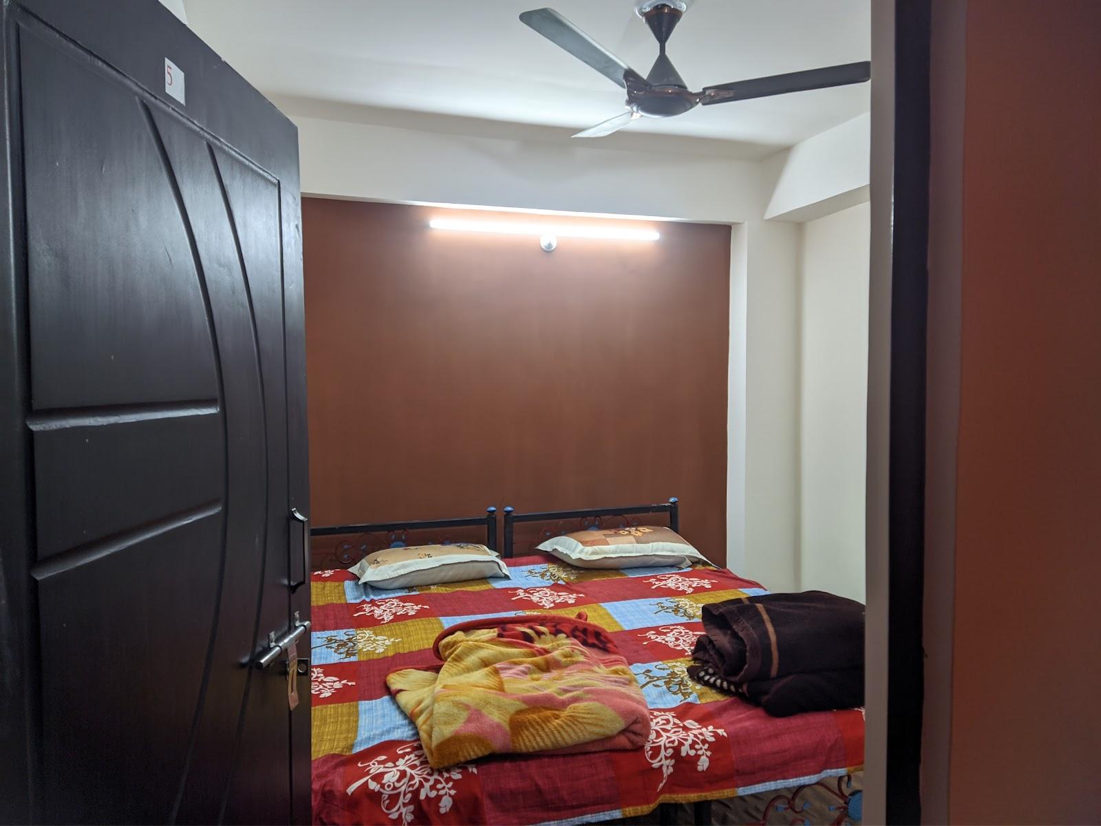 Bareilly Lodge Dormitory – photo 3