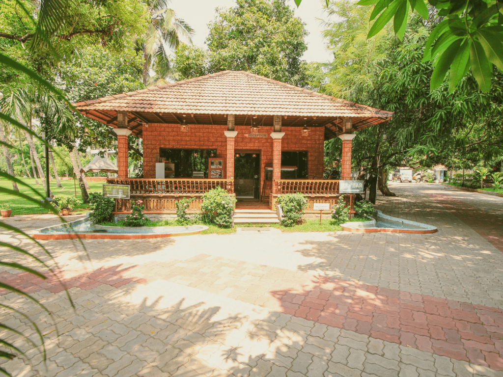 Mermaid Resorts & Banquets - OMR, Kelambakkam – photo 1