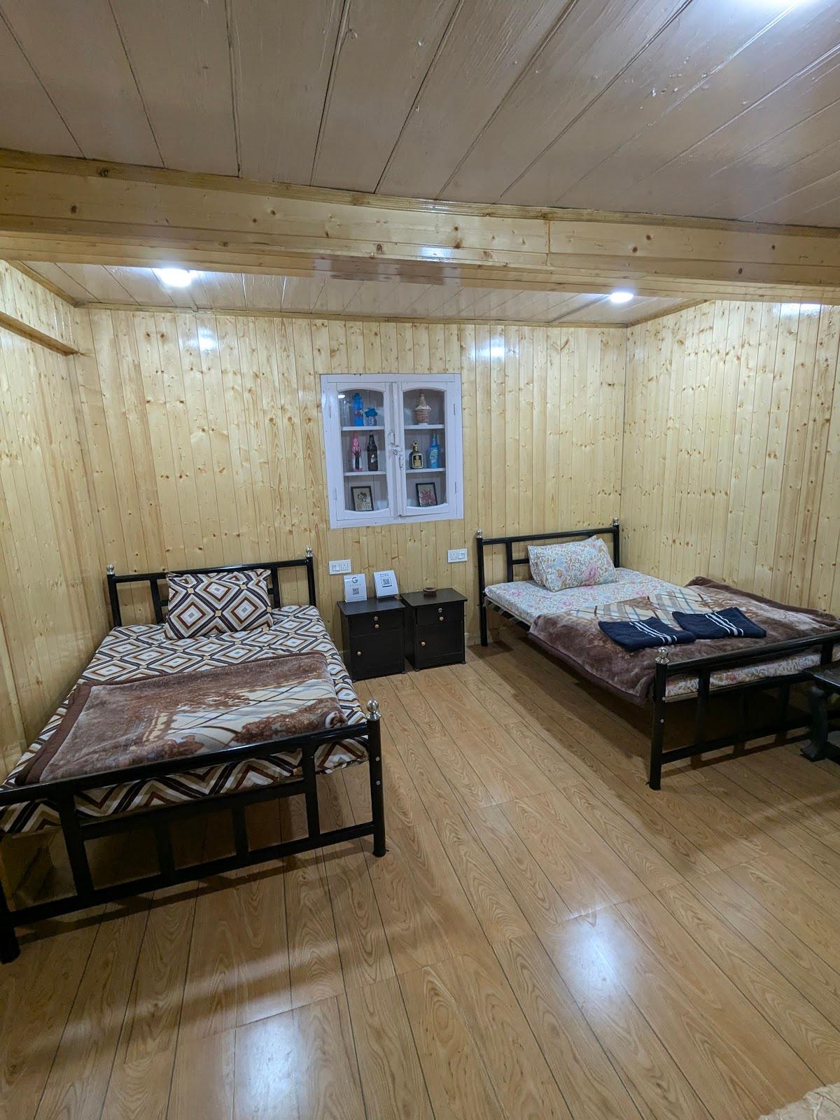 Yellow Moon Homestay – photo 3