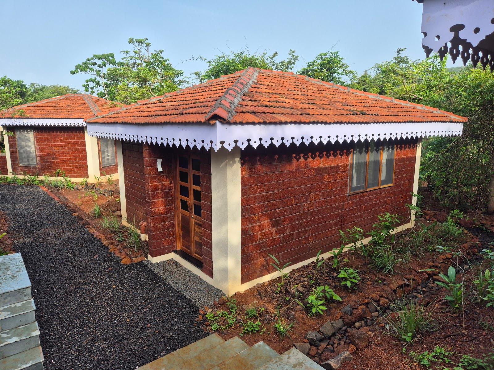 Raan Guhagar – Eco-Living Hostel – photo 1