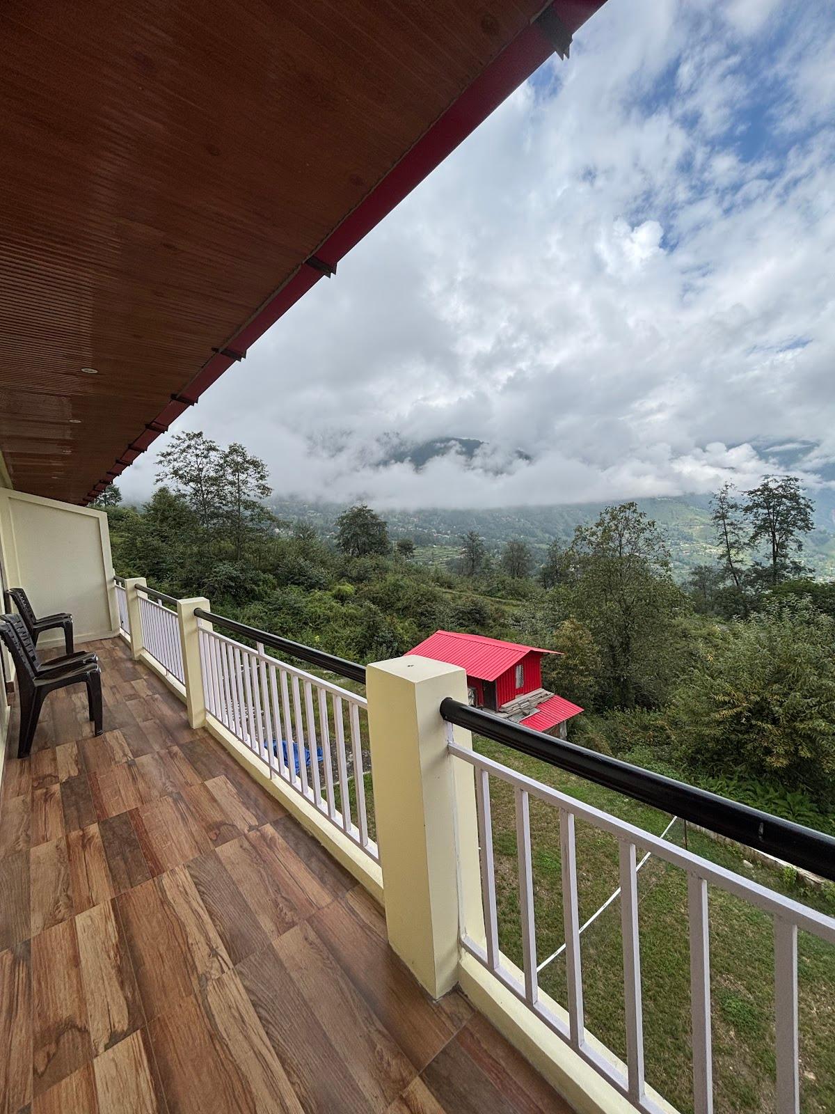 Hotel Panchachuli INN Munshyari