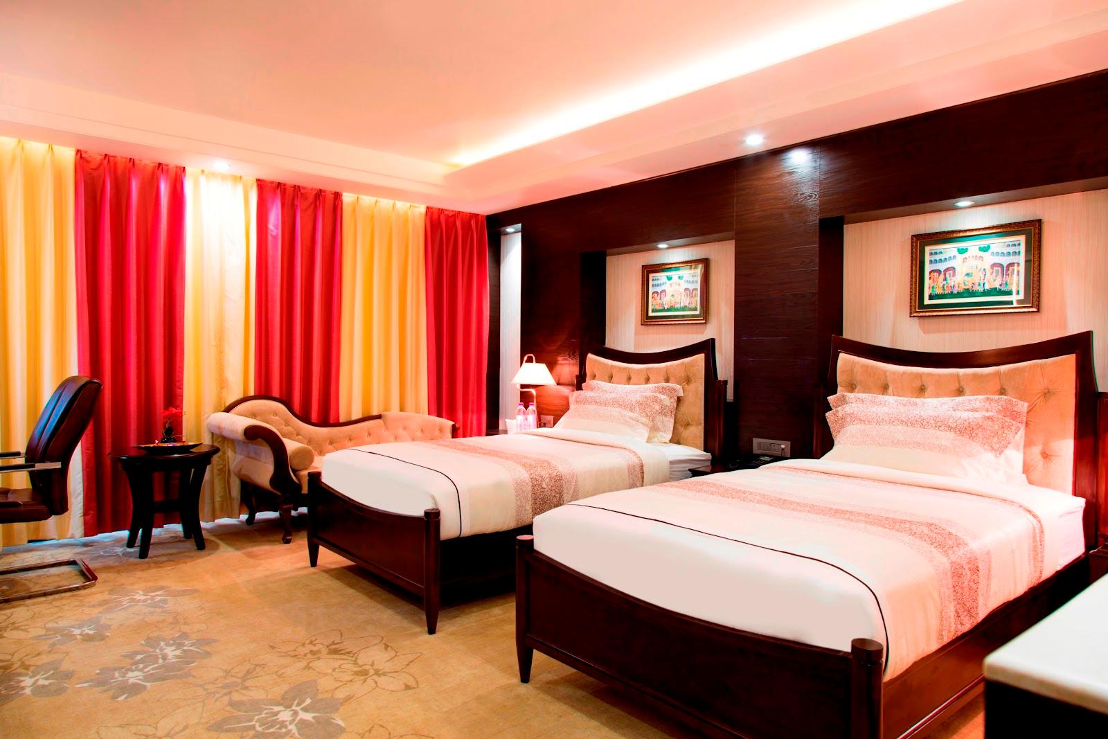 Polo Inn & Suites – photo 2
