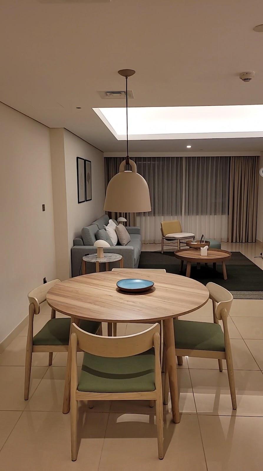 Staybridge Suites Dubai Internet City by IHG – photo 2