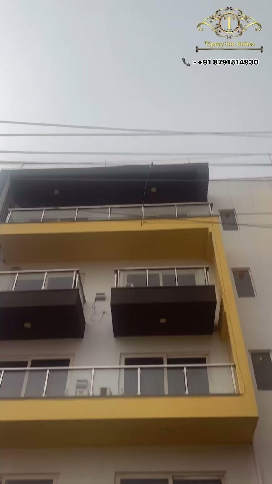 Tipsyy inn Suites 007 – photo 2