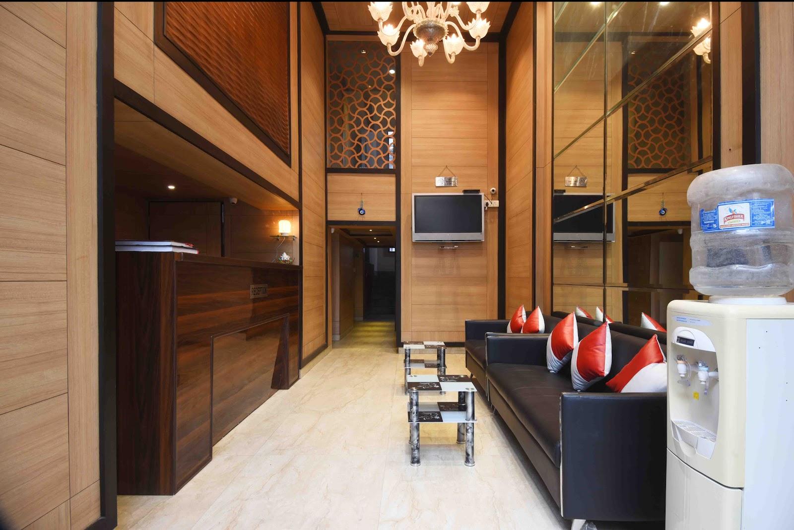 Hotel Royal Grand – photo 4