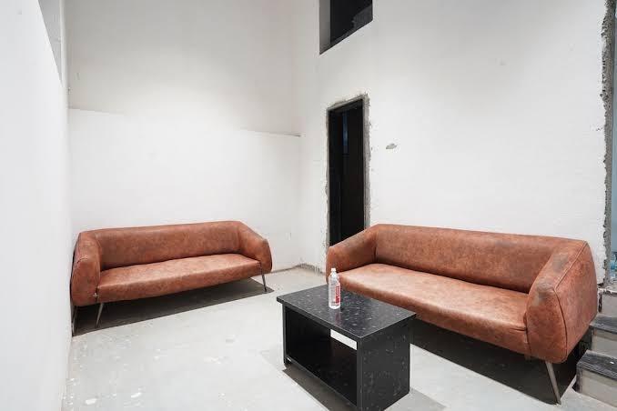 AY Plus Regency Hotel – photo 4