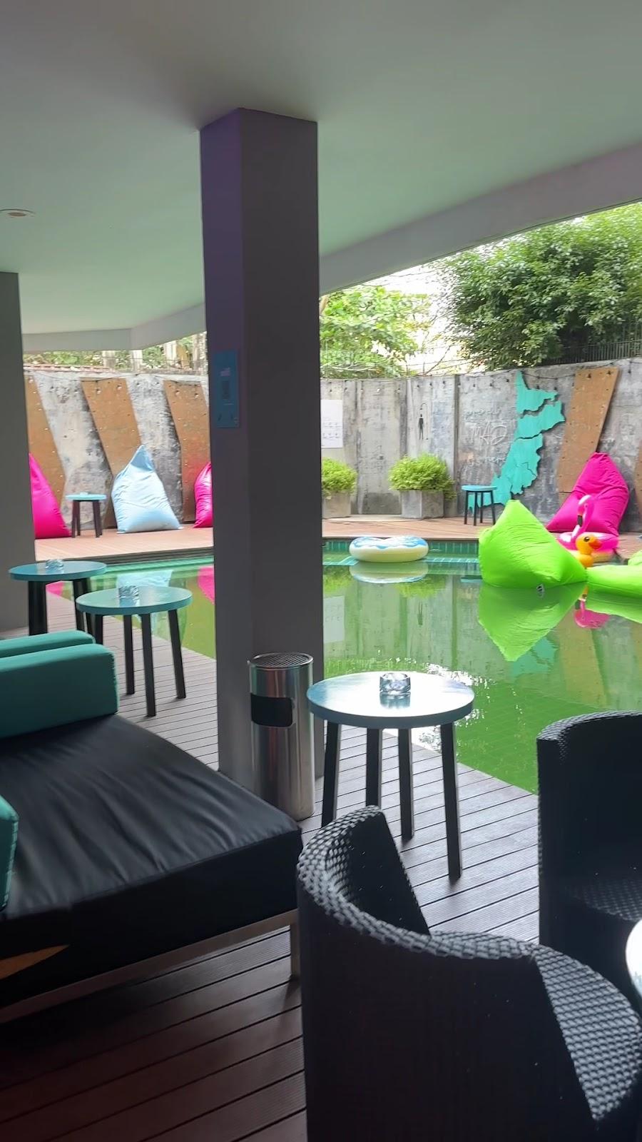 Mad Monkey Phuket – photo 2