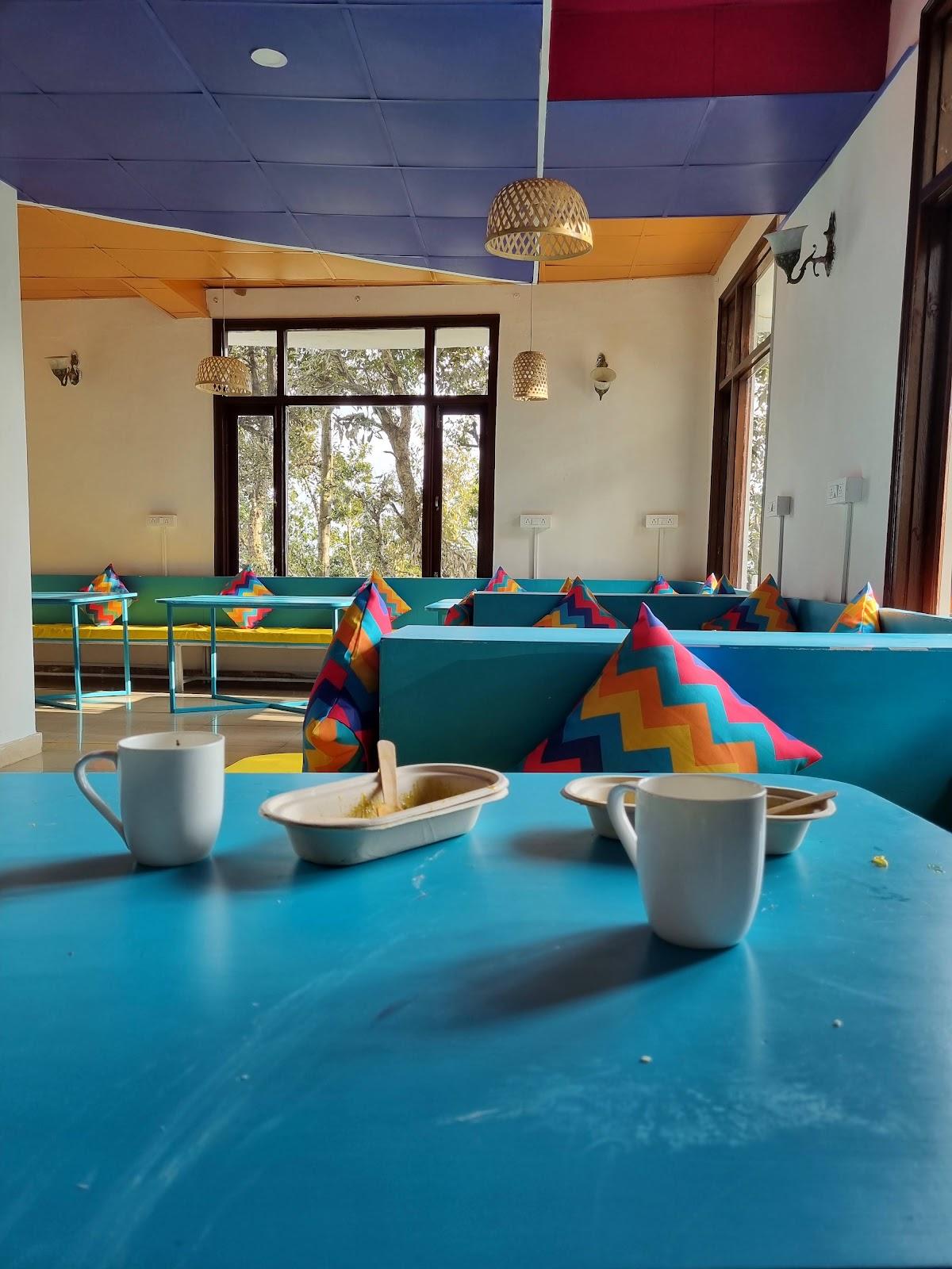 goSTOPS Mukteshwar - Private Rooms and Dorms – photo 4