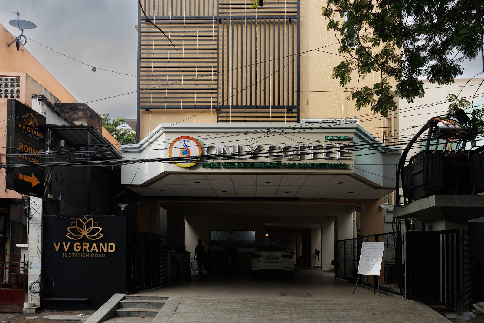 VV Grand – photo 1