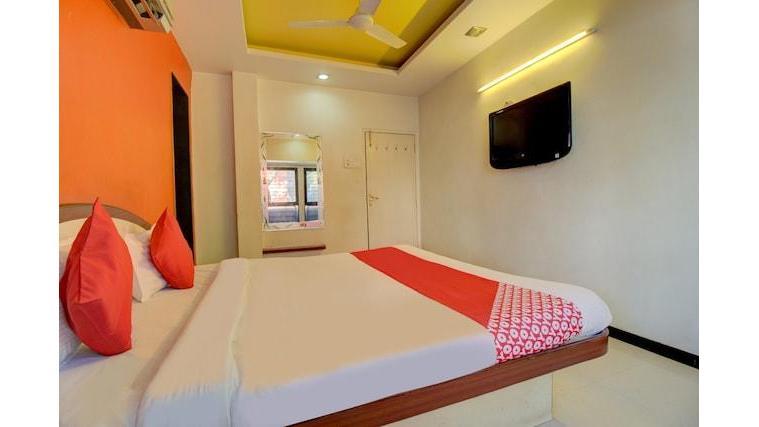 Super Hotel O Saroj – photo 1