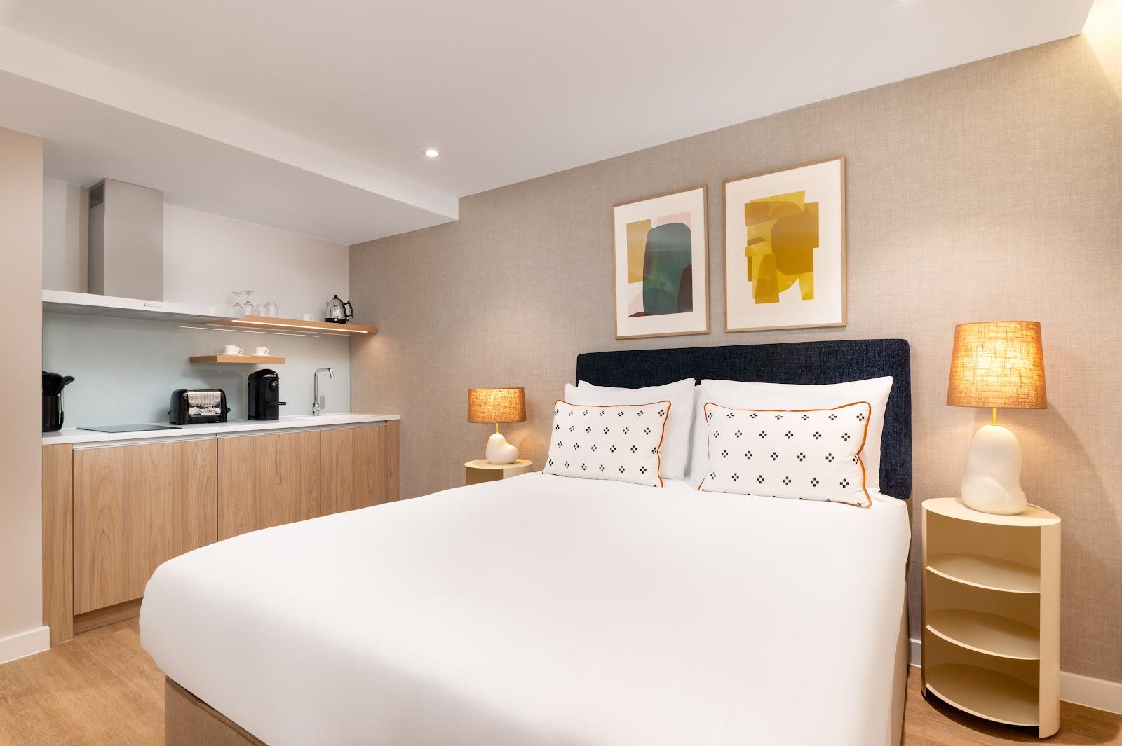 The Lincoln Suites – photo 3