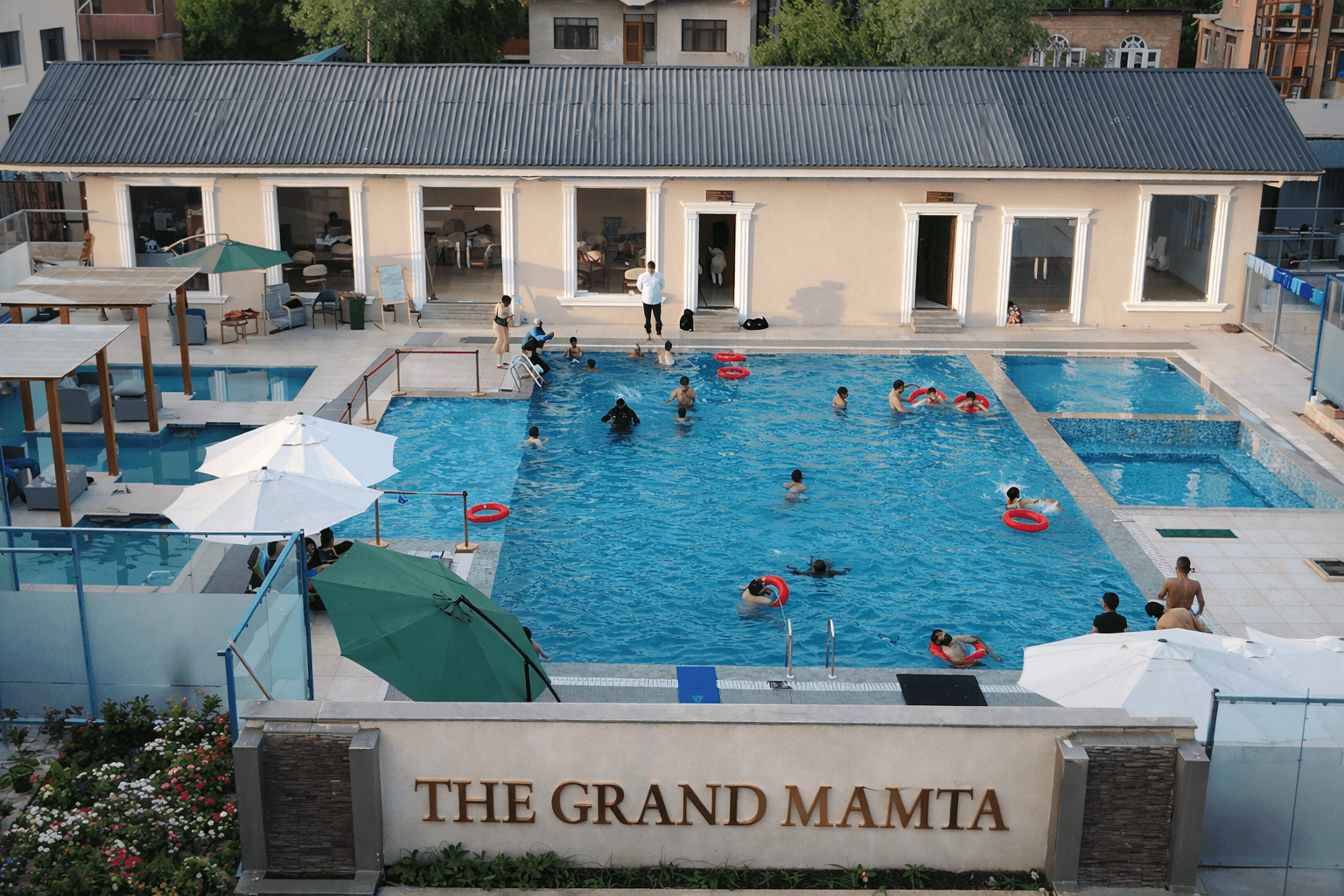 Hotel The Grand Mamta