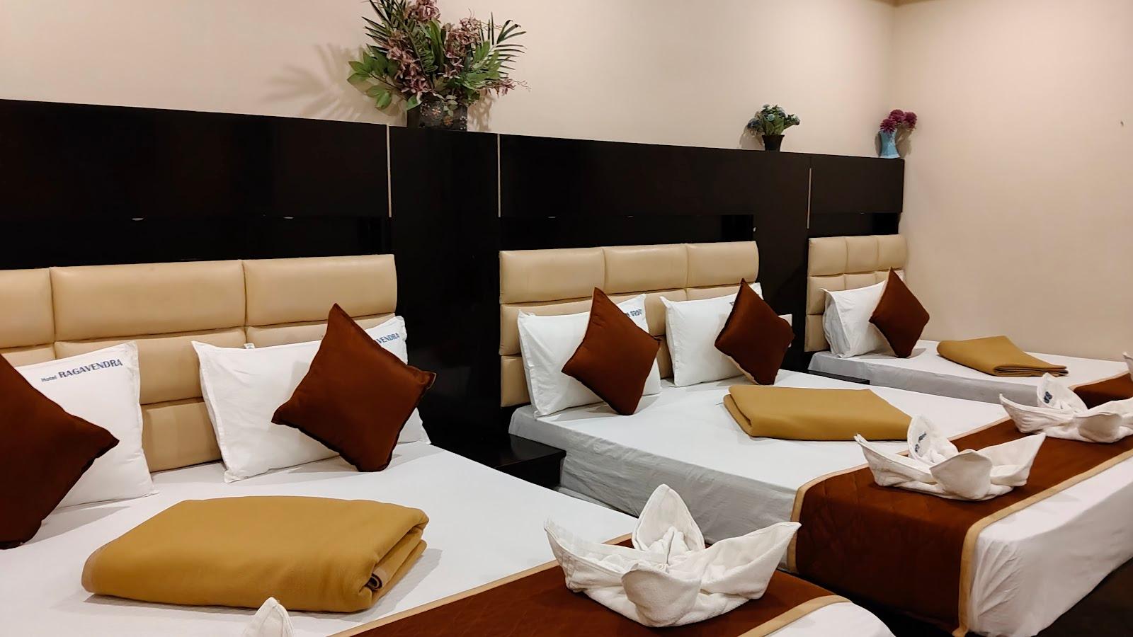 Hotel Ragavendra – photo 3