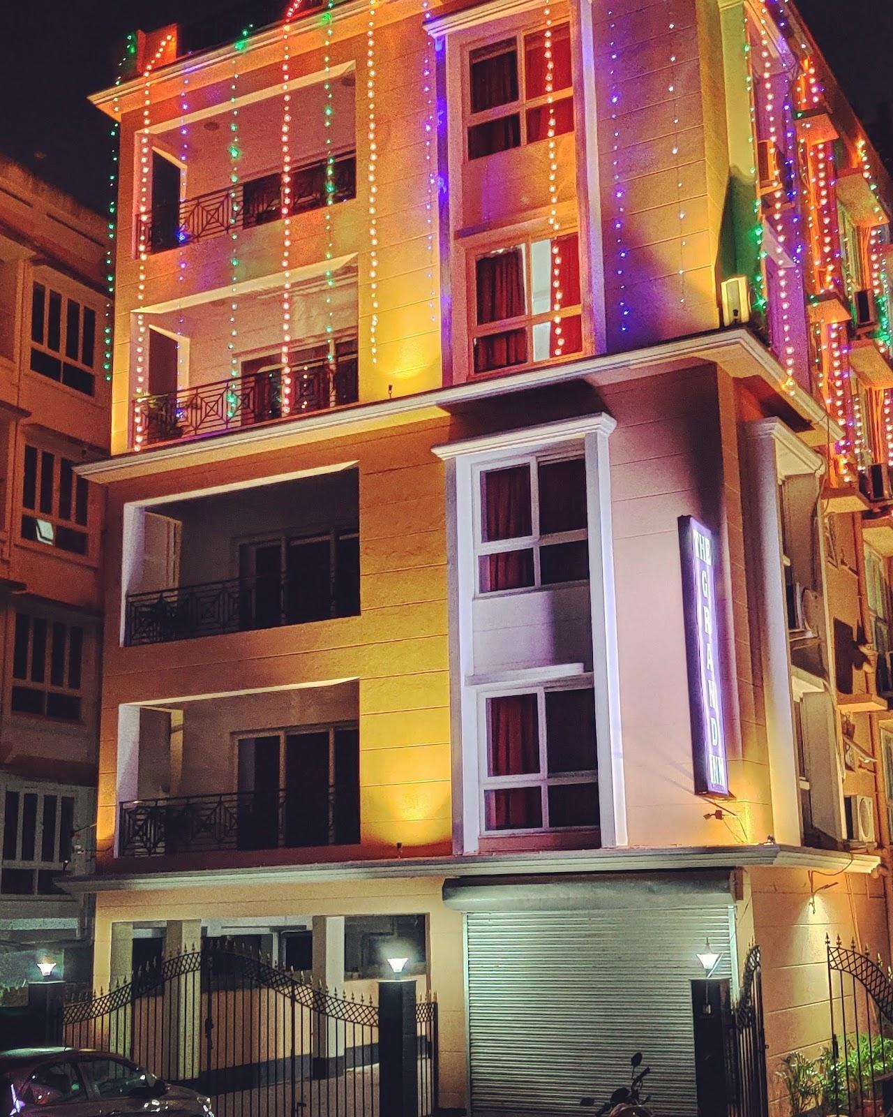 The Grand Inn