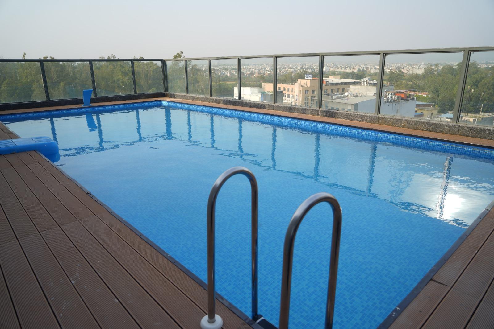 Ramada Encore by Wyndham Chandigarh Zirakpur – photo 4