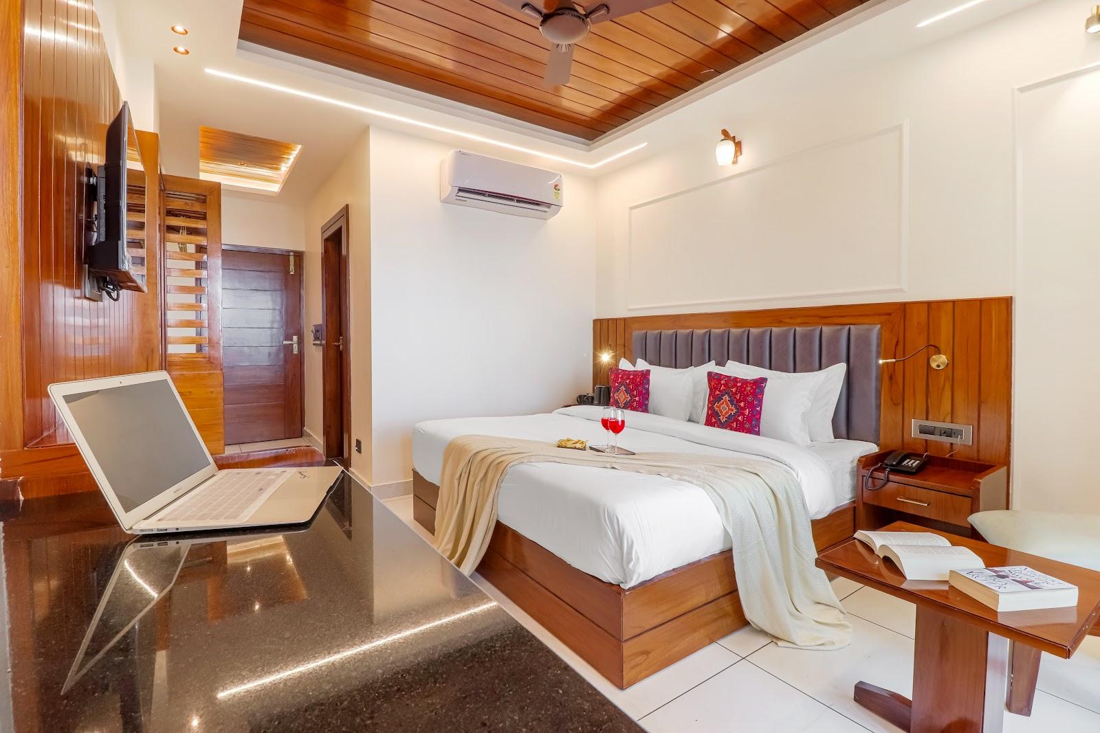 Hotel Regent Residency – photo 2