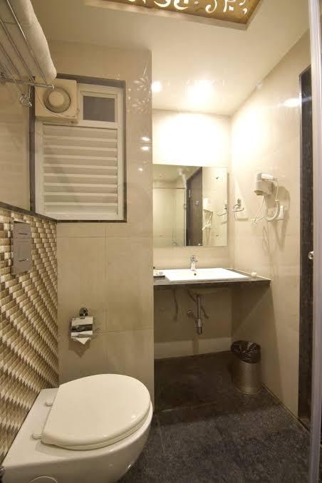 I.V Sanctum Hotel – photo 4