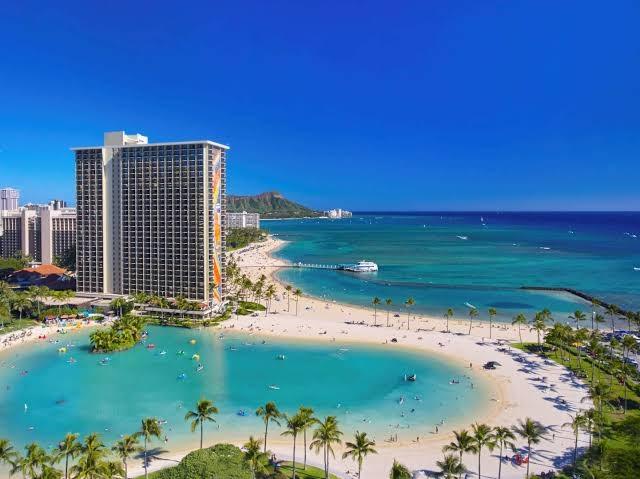 Hilton Hawaiian Village Waikiki Beach Resort – photo 1