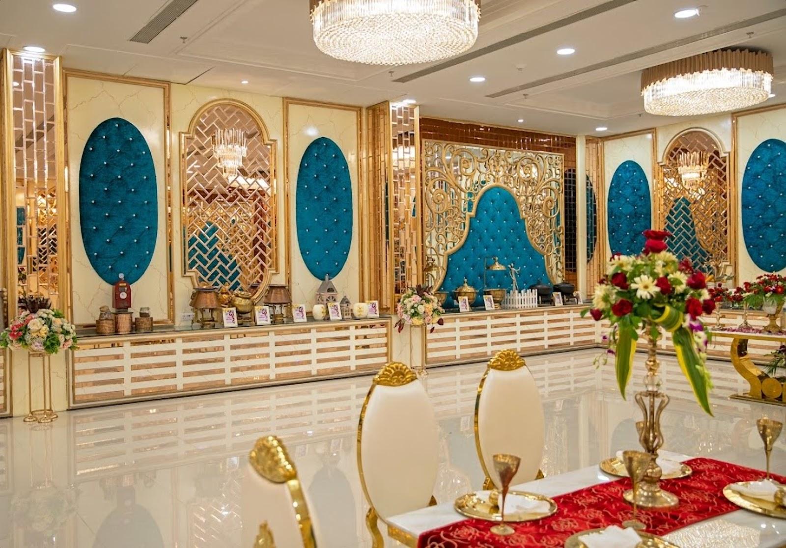 Red K Velvet Hotel – photo 4