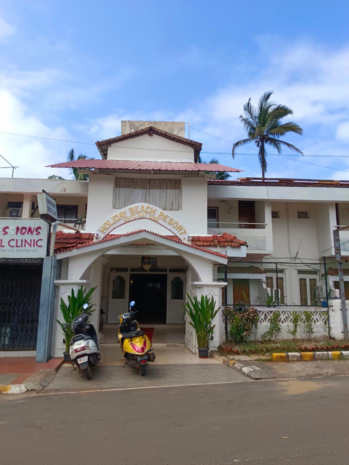 HOLIDAY BEACH RESORT CANDOLIM – photo 1