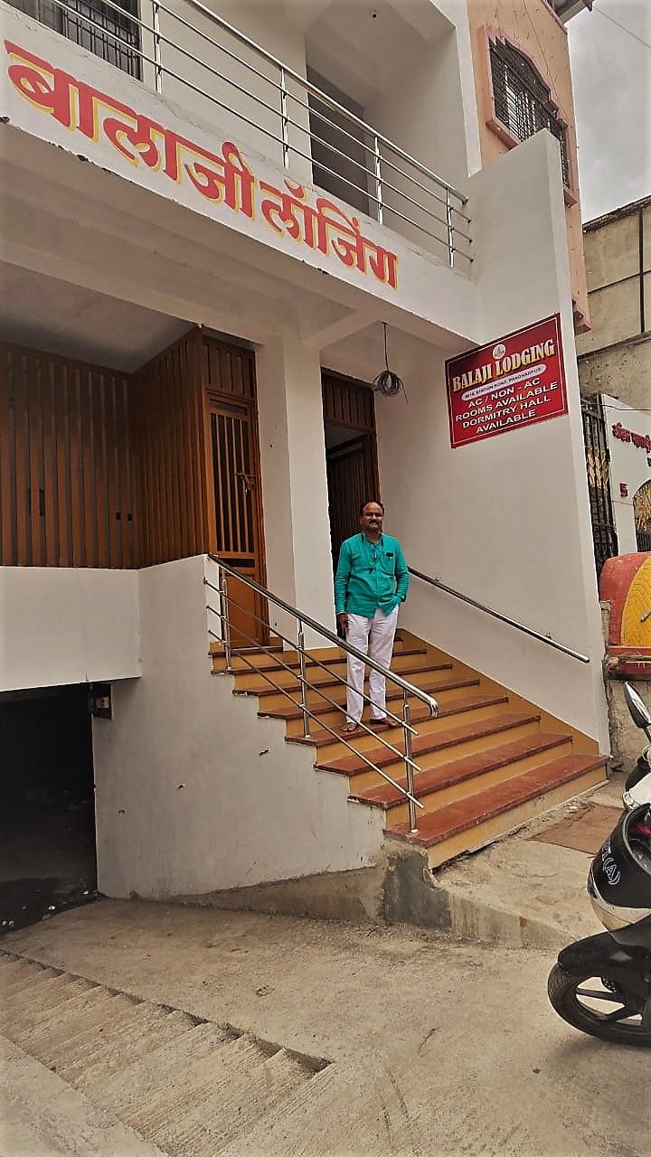 BALAJI LODGING - Best Lodging In Pandharpur | Best AC Room In Pandharpur – photo 1