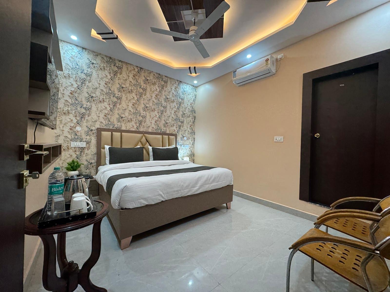 Hotel Anmol Inn – photo 4