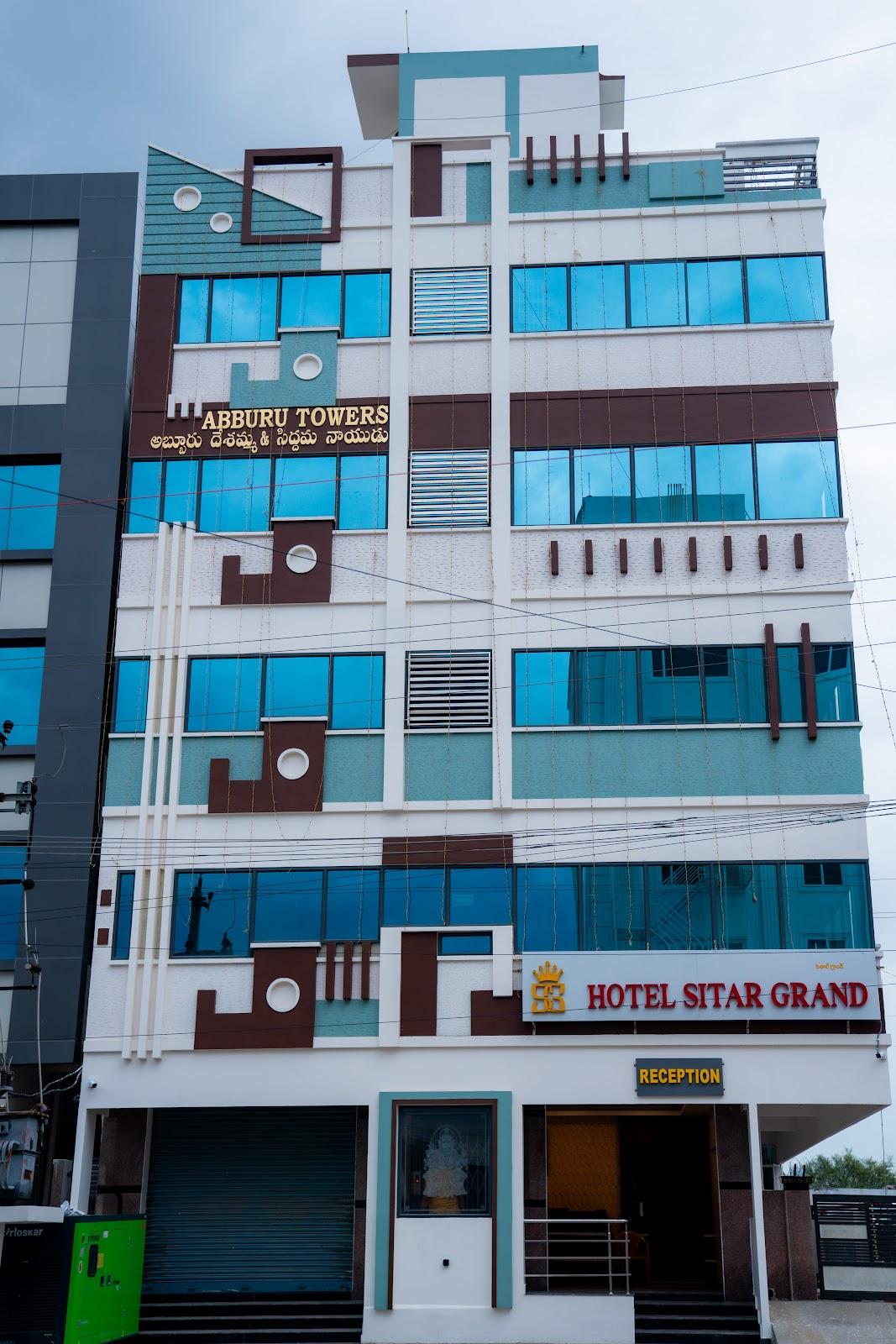 Hotel Sitar Grand – photo 4