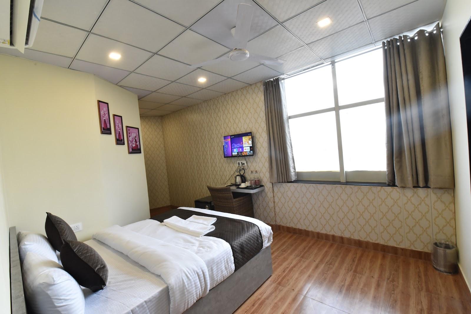 Hotel Grand Sky – photo 3