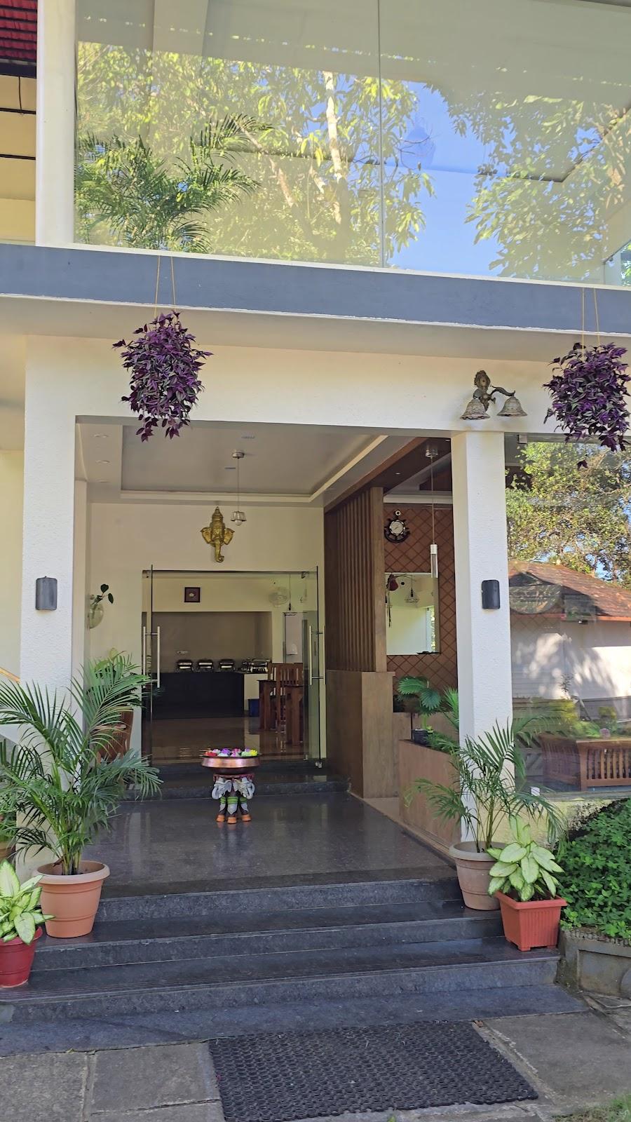 Coorg Gavadana – photo 2